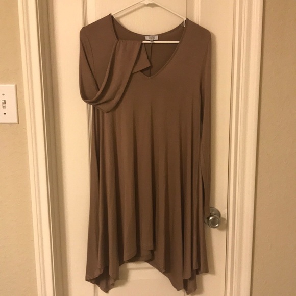 Dress/long shirt from Tobi.com - Picture 3 of 6